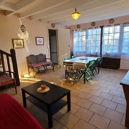 Spacious House Near The